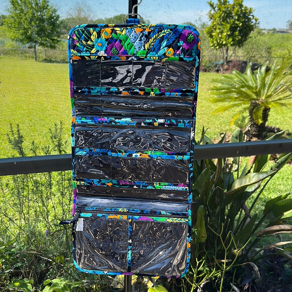 Vera bradley hanging cosmetic bag midnight garden